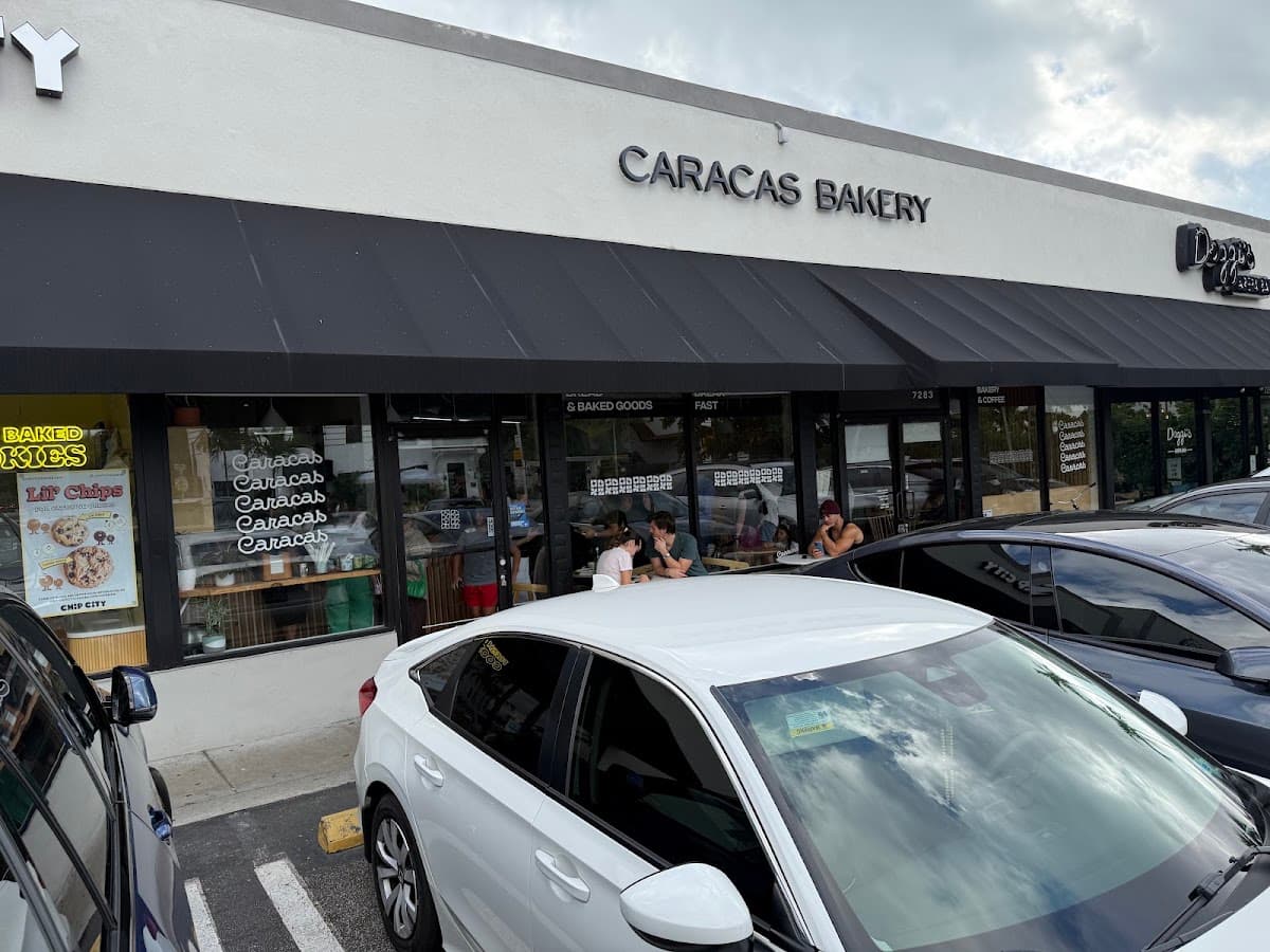 Caracas Bakery Biscayne
