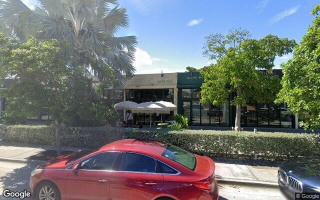 Street view of Surry Hills Coffee | Brunch Miami