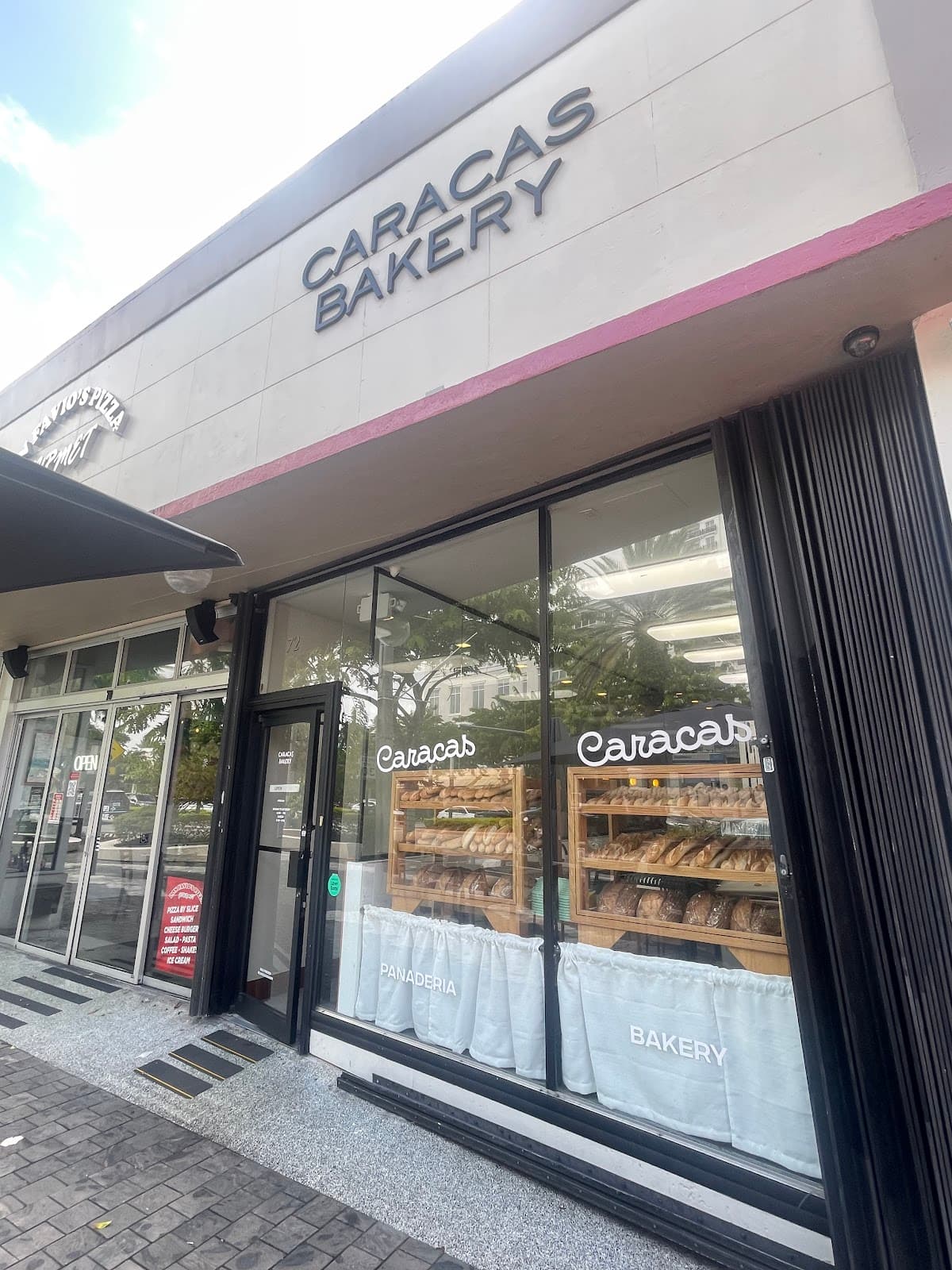 Caracas Bakery Coral Gables