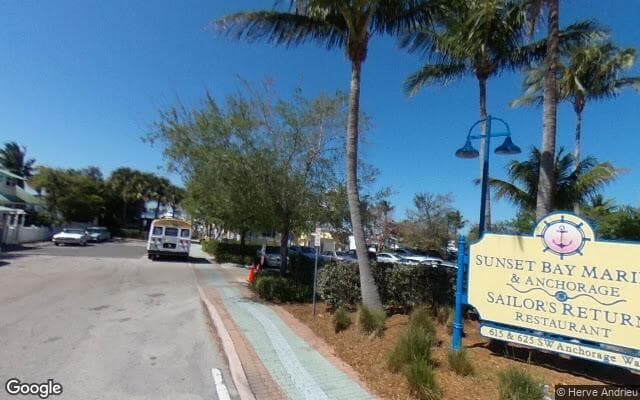 Street view of Gilbert's Coffee Bar - Sunset Bay