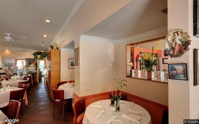 Street view of Frankie and Wally’s