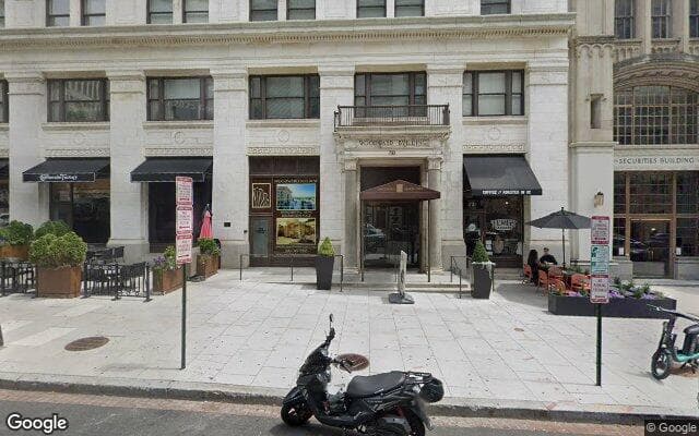 Street view of Zeke's Coffee of DC - Downtown